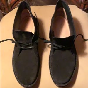 Clark’s Men’s Desert Boot Black Suede 11US